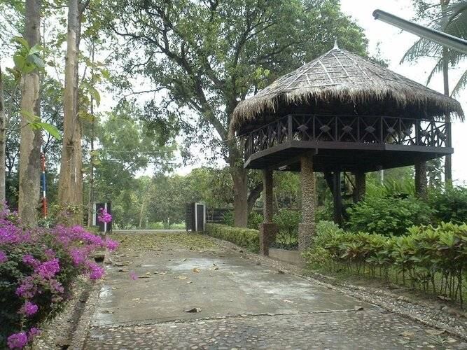 Ratmanee House