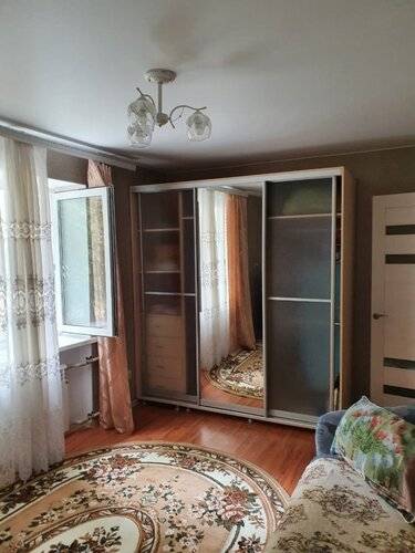 Квартира Двухкомнатная Квартира В Районе Рынка