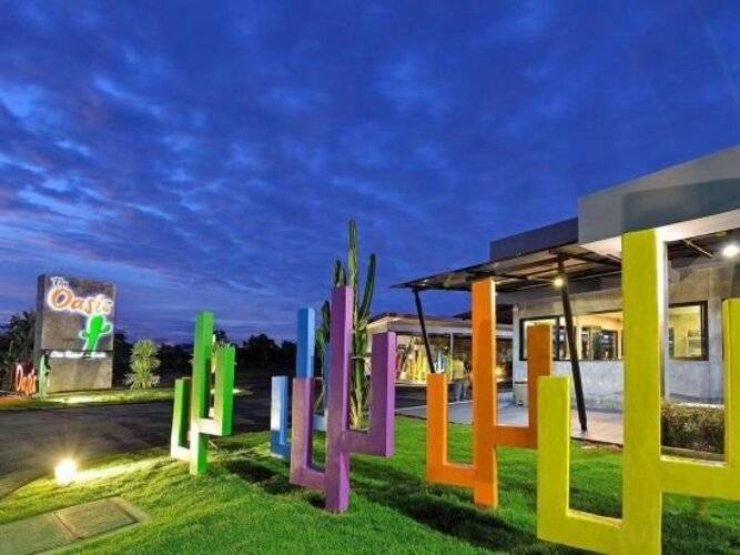 Oasis Resort