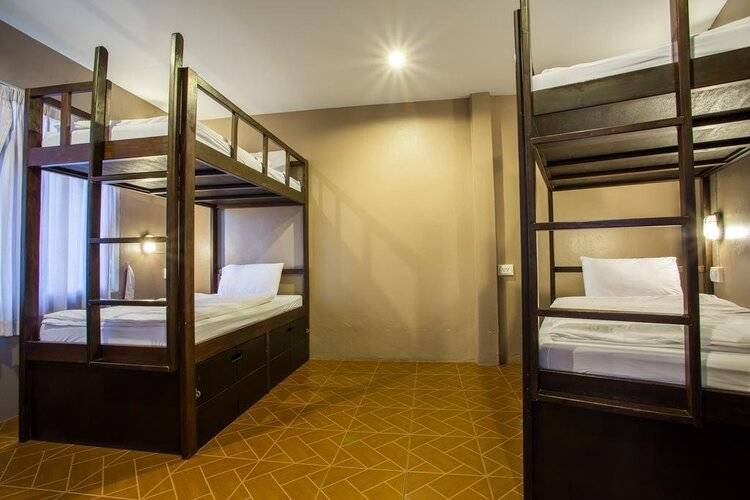 Pak-Up Hostel