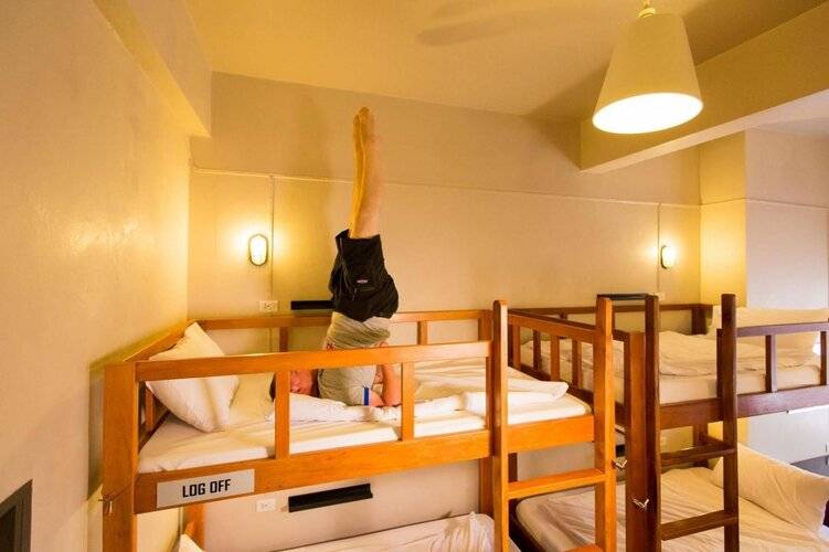 Pak-Up Hostel