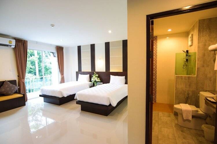 Peak Boutique City Hotel