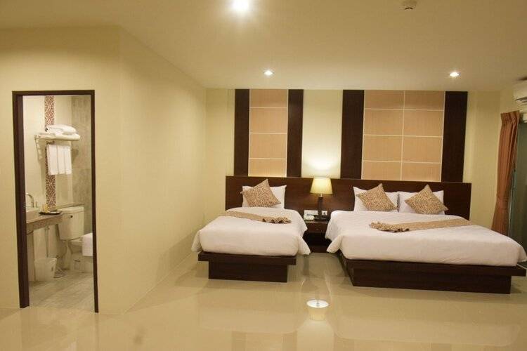 Peak Boutique City Hotel
