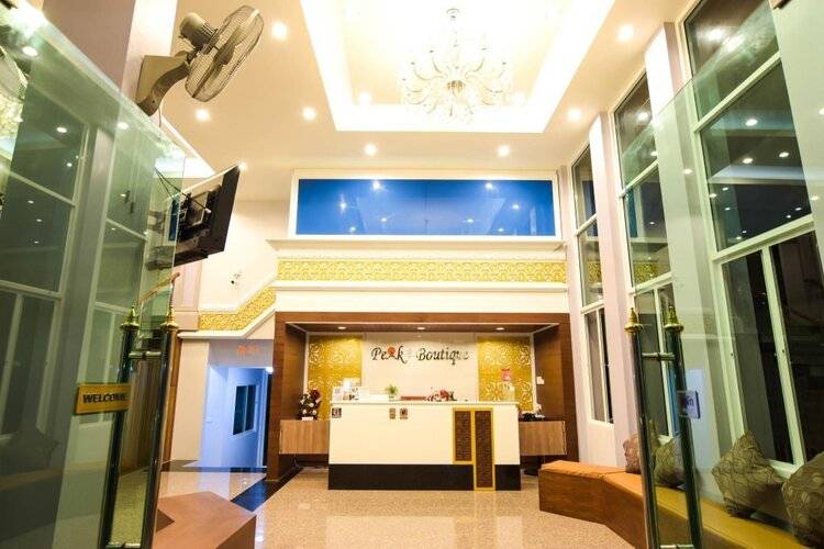 Peak Boutique City Hotel
