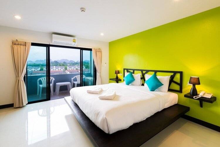 Sleep Whale Hotel