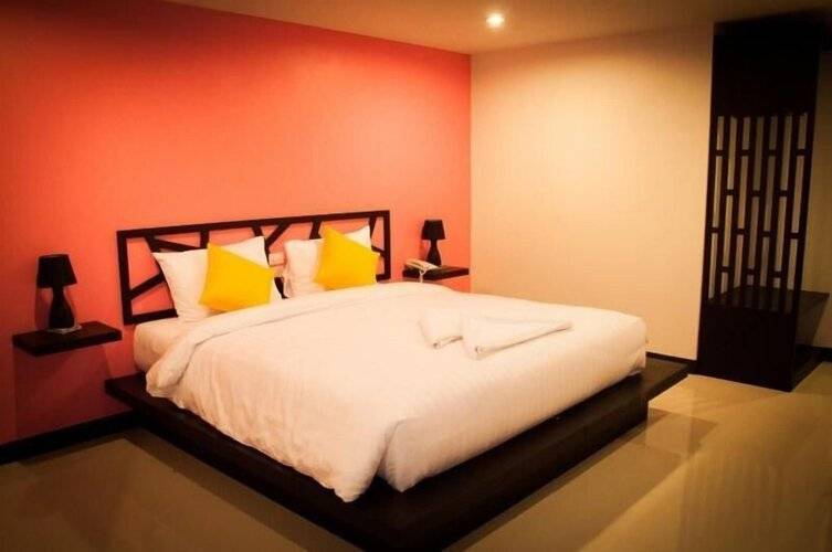Sleep Whale Hotel