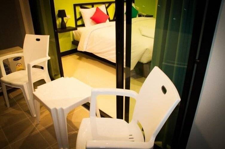 Sleep Whale Hotel