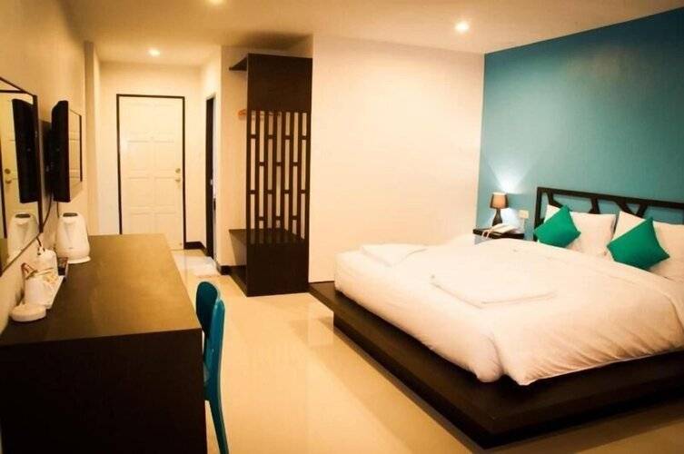 Sleep Whale Hotel