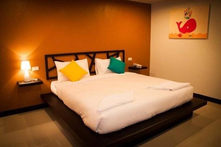 Sleep Whale Hotel