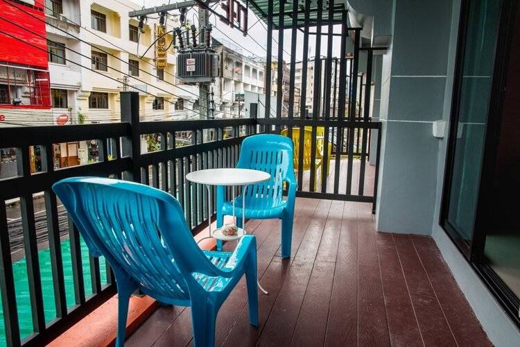 The Guest Hotel - Hostel