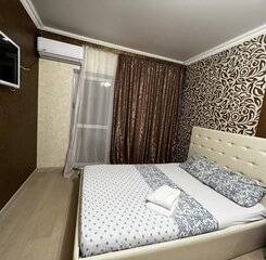 $item['hotel']['name']