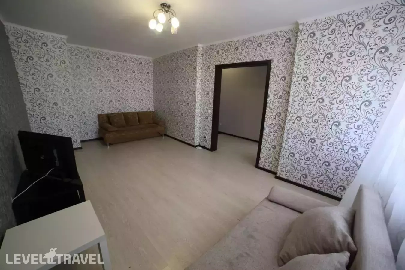 Апартаменты Менделеева 145 Колосс