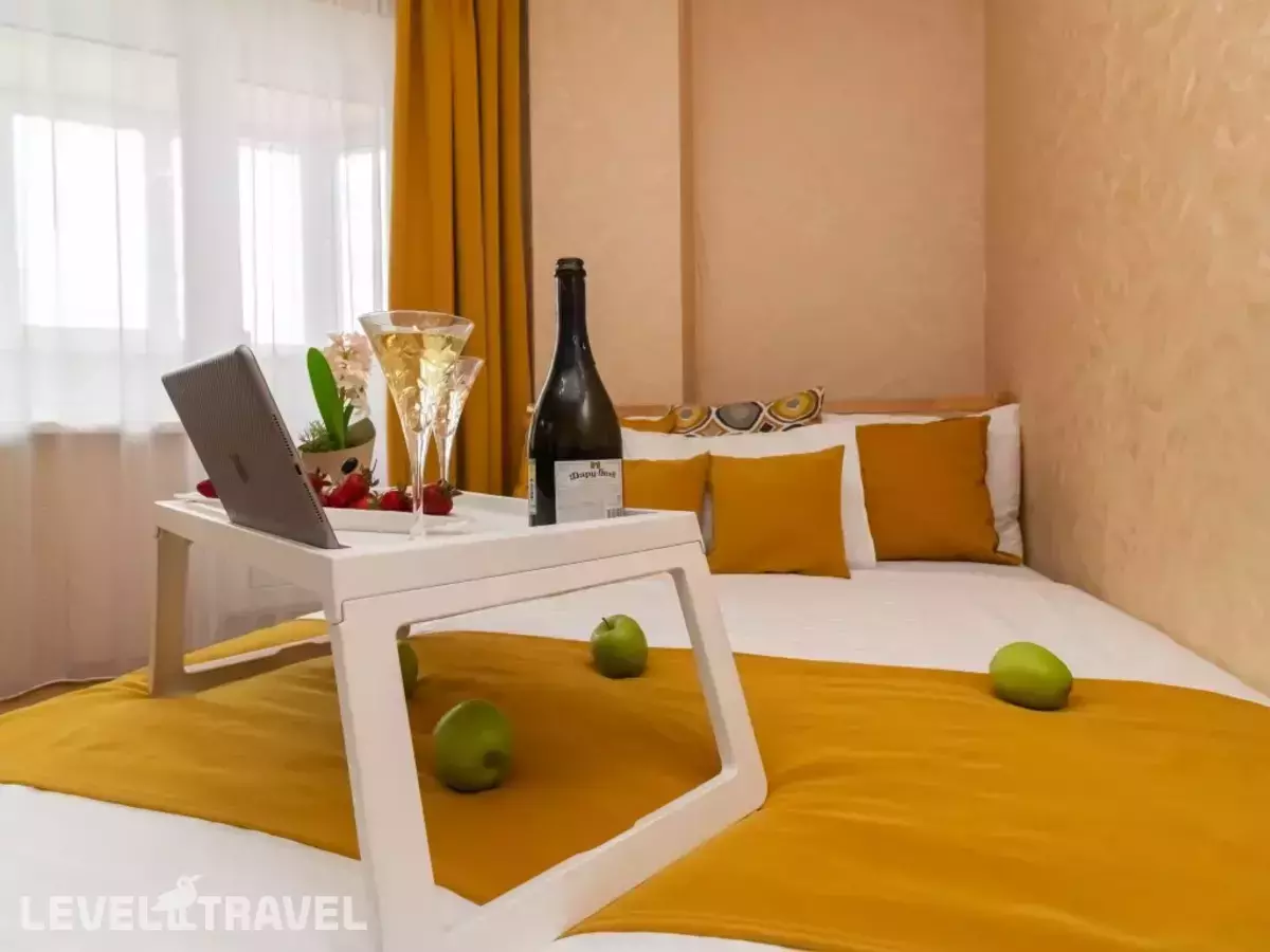 Апартаменты В Зеленой Роще Степана Злобина 38/2