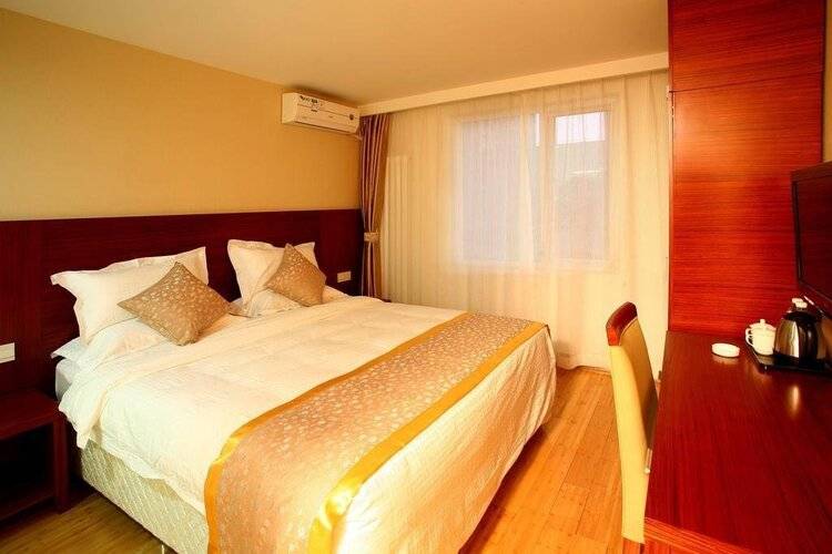 Beijing Saga Hotel