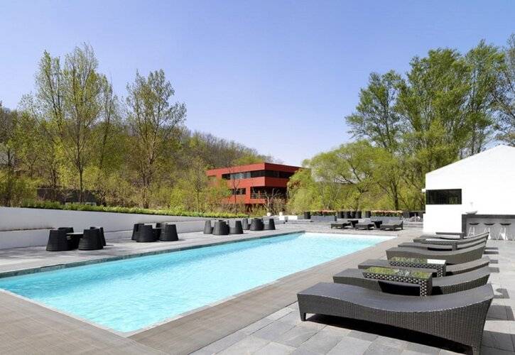 Commune By The Great Wall