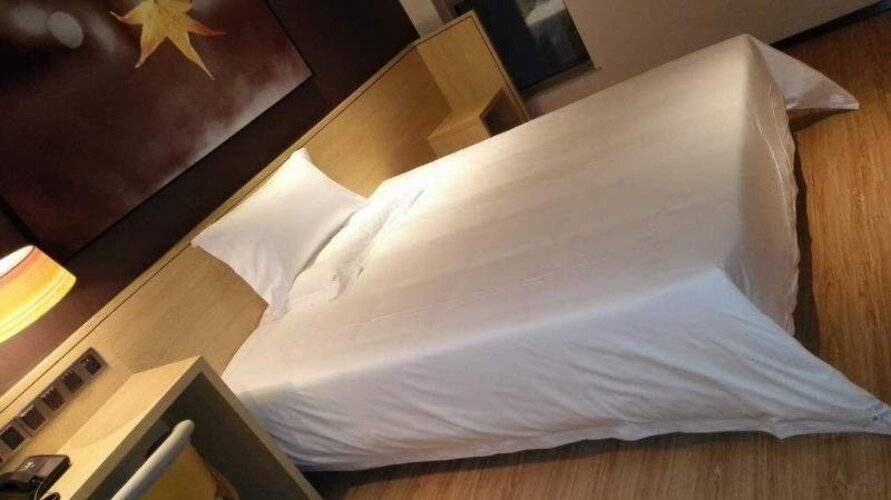 Iu Hotel Beijing Huilongguan Life Science Park
