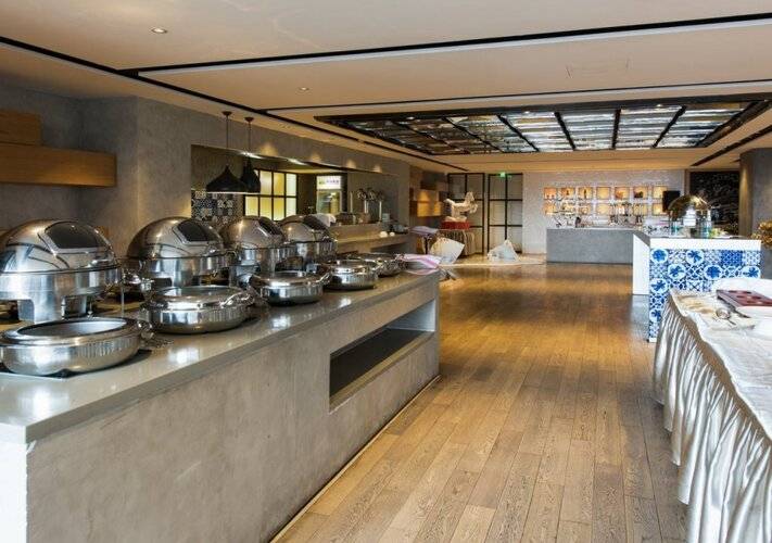 Cbd Qianyuan International Business Hotel