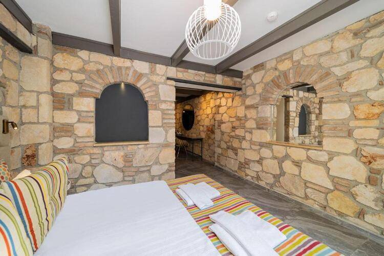 Fiore Garden Suites