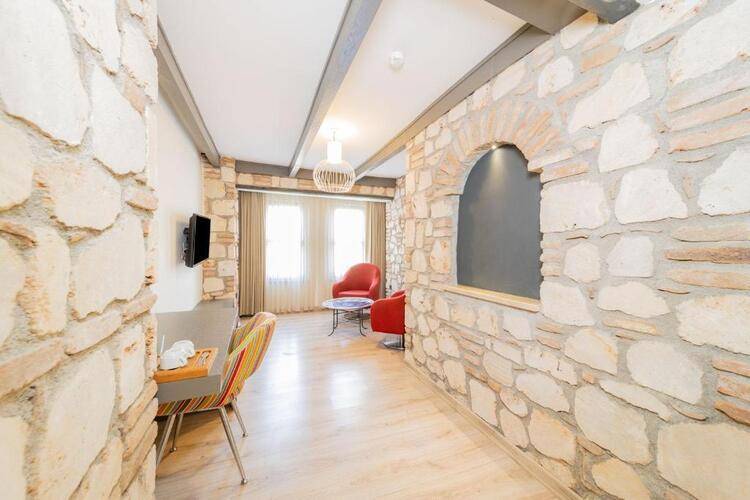 Fiore Garden Suites