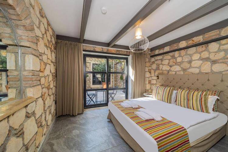 Fiore Garden Suites