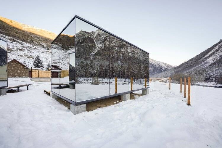 Alpina House