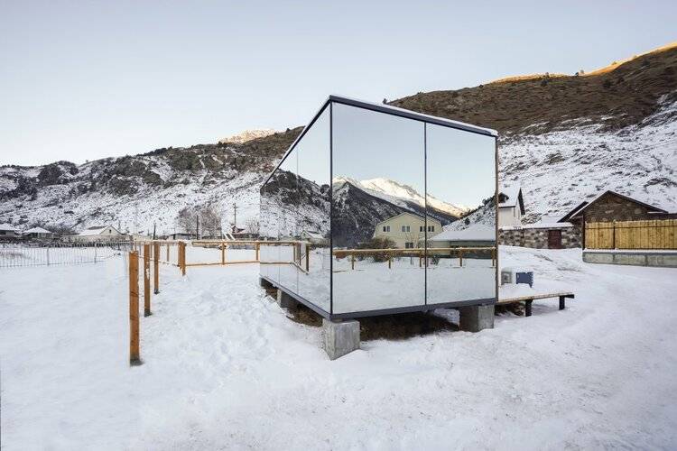 Alpina House