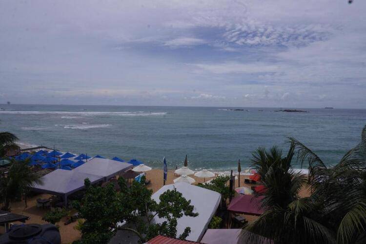 Surf Una Beach Hotel