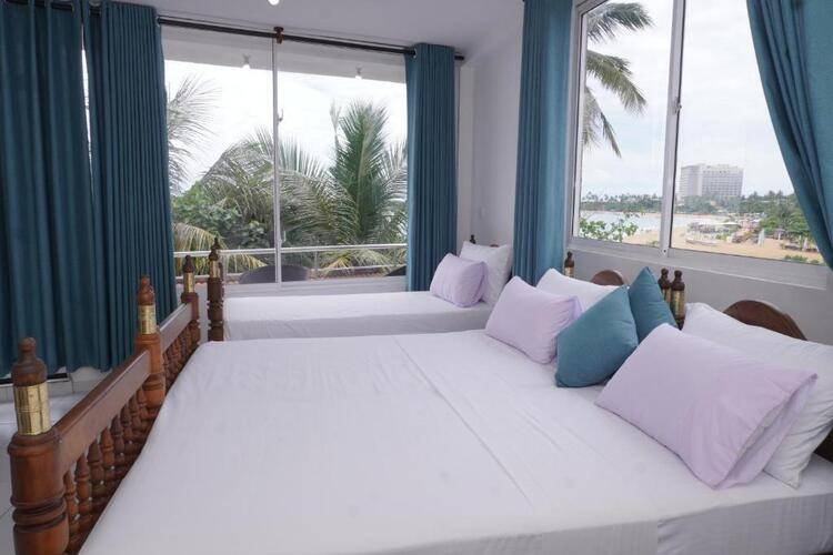 Surf Una Beach Hotel