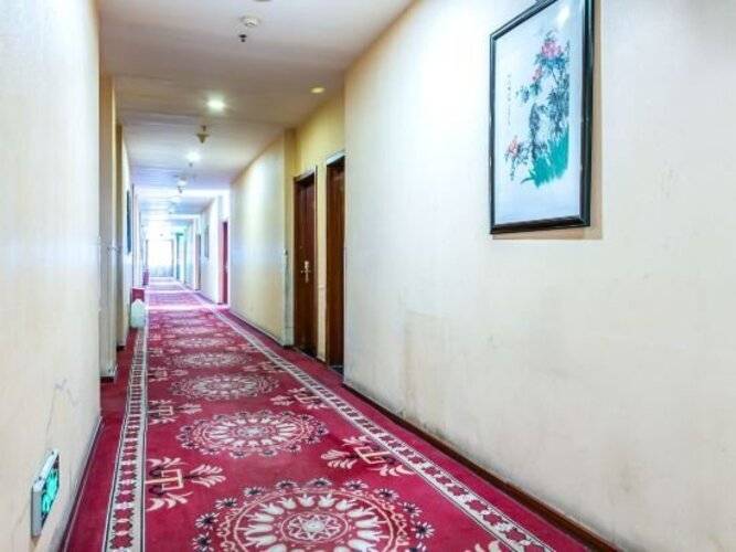 Beijing Huaiyangcun Business Hotel