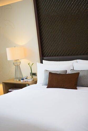 Renaissance Sanya Haitang Bay Resort