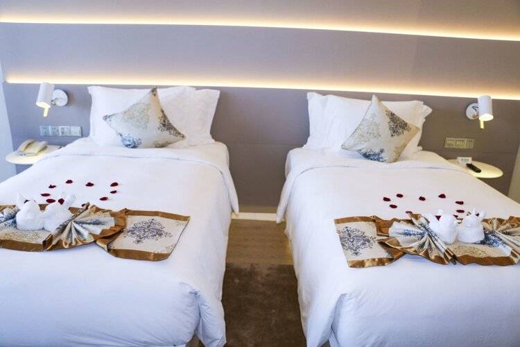 Sanya Phoenix Airport Hotel