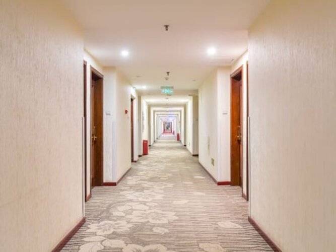 Dajiaoting International Business Hotel