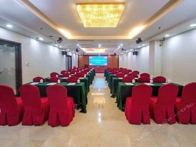 Dajiaoting International Business Hotel