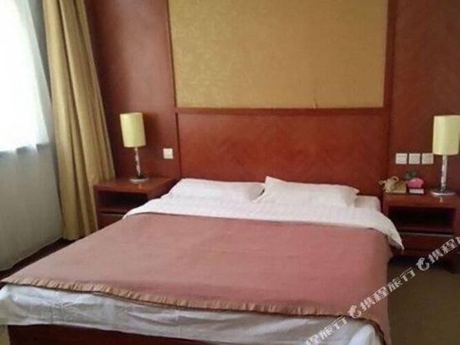 Shuangyang Hotel