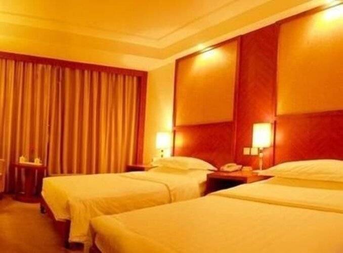 Shuangyang Hotel