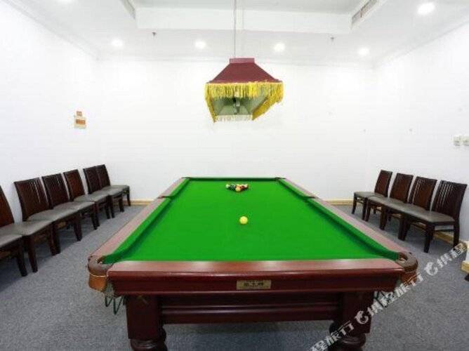 Shuangyang Hotel