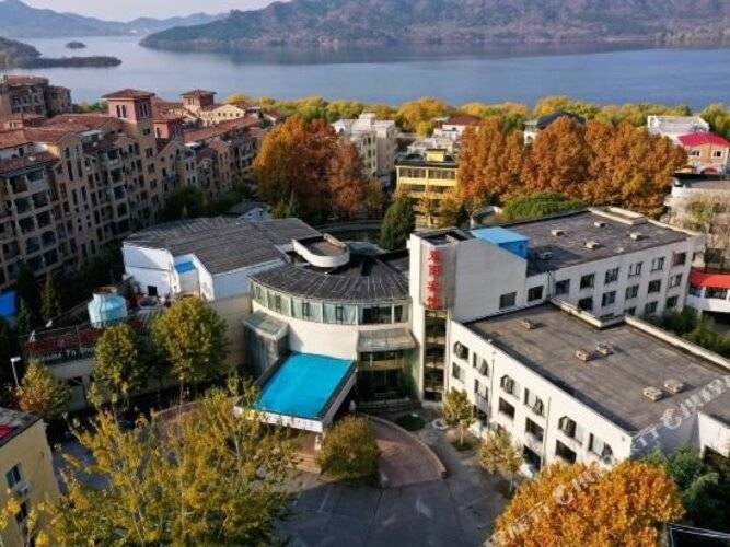 Shuangyang Hotel