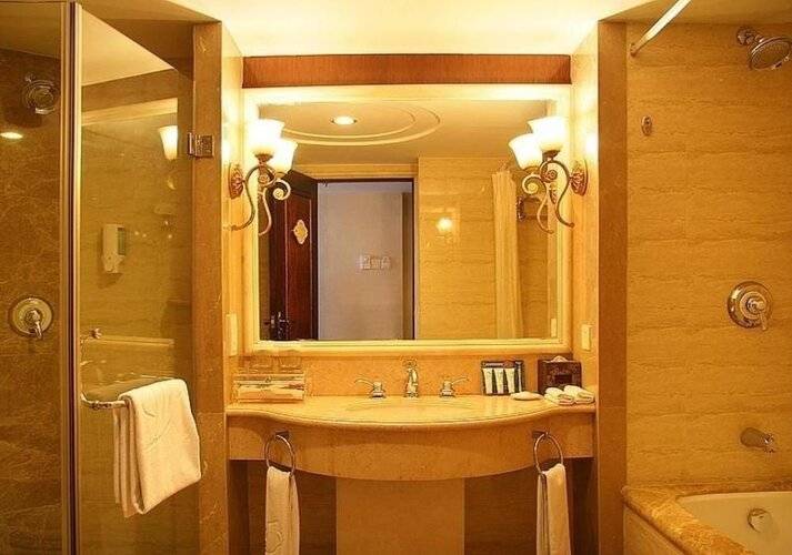 Beijing Henan Plaza Hotel