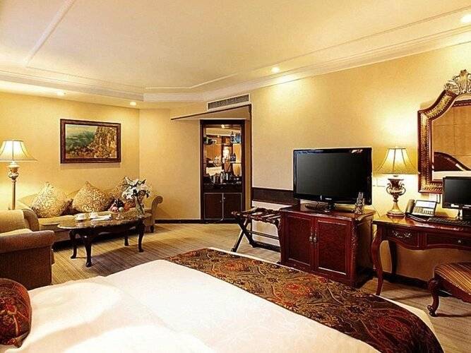 Beijing Henan Plaza Hotel