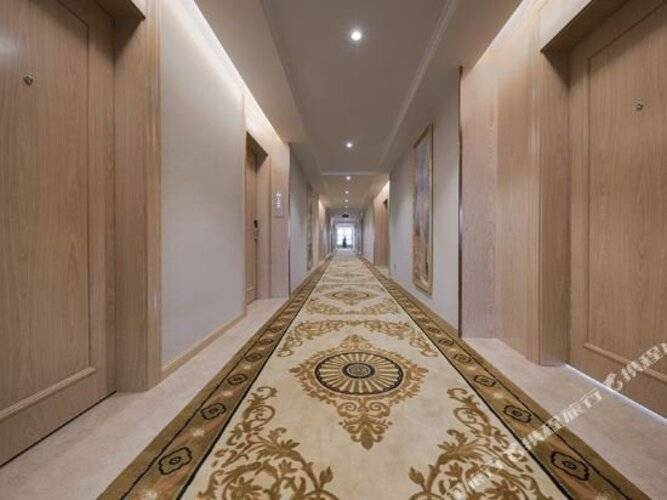 Vienna International Hotel (Beijing Hot Spring Leisure City)