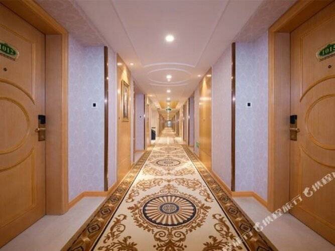 Vienna International Hotel (Beijing Hot Spring Leisure City)