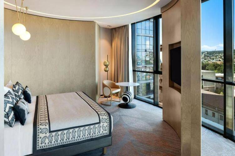 Paragraph Freedom Square, A Luxury Collection Hotel
