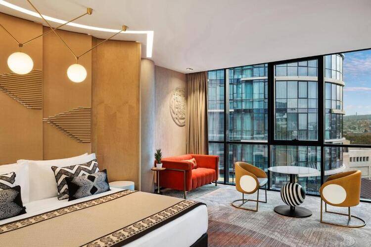 Paragraph Freedom Square, A Luxury Collection Hotel