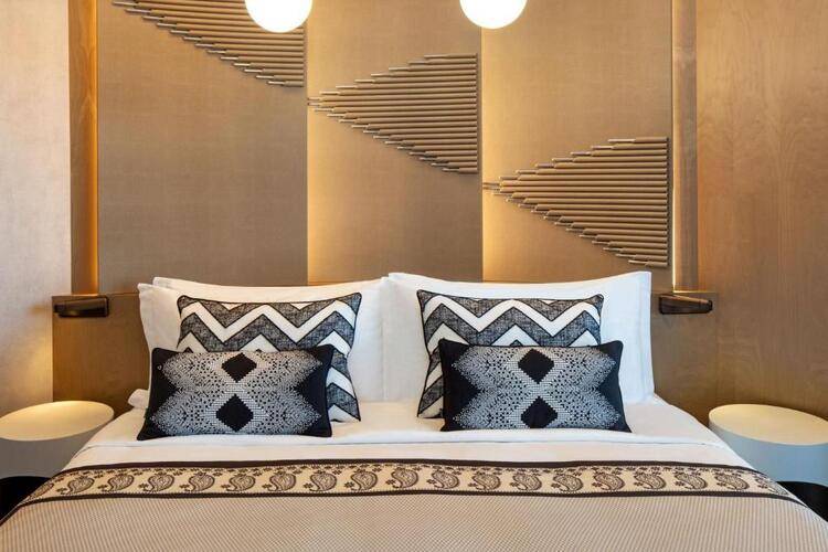 Paragraph Freedom Square, A Luxury Collection Hotel