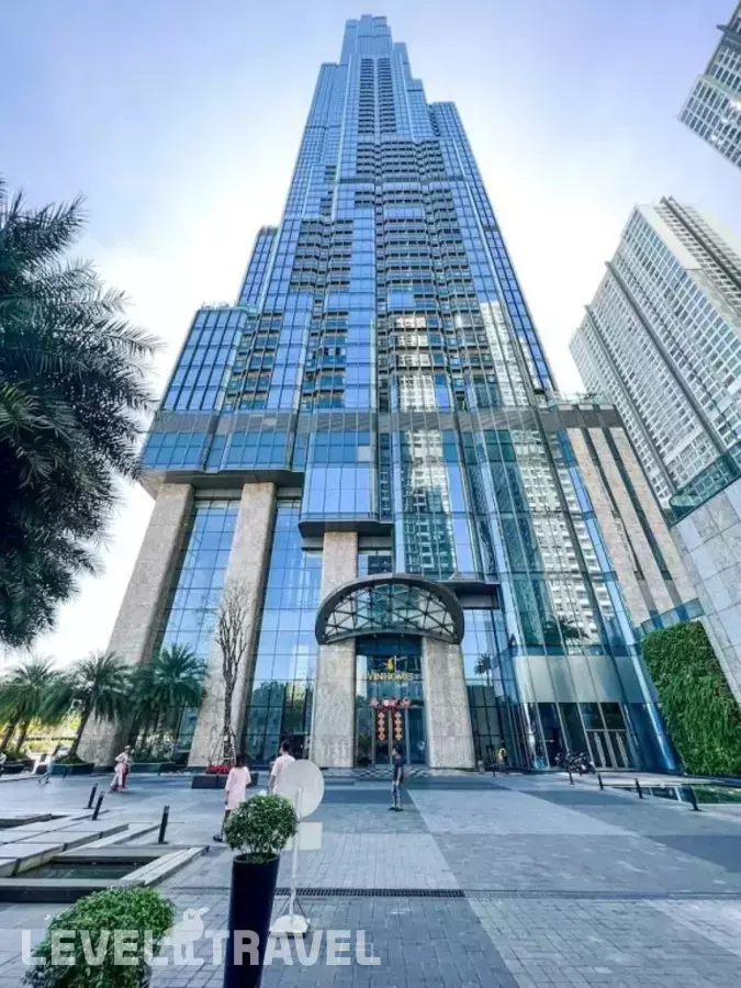 Angia Landmark 81 Royal Residence