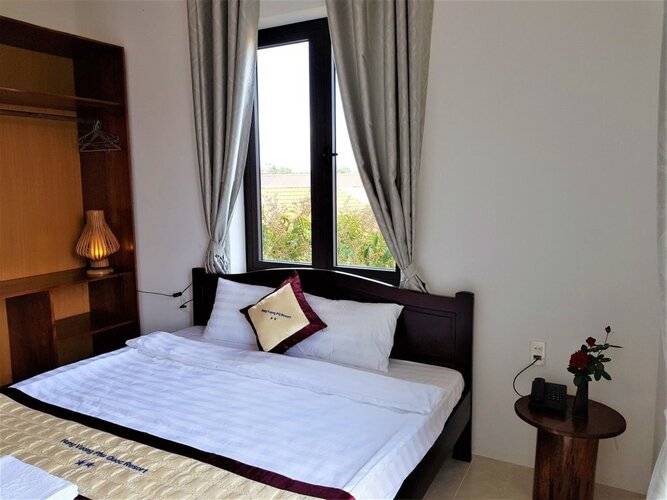 Hung Vuong Resort