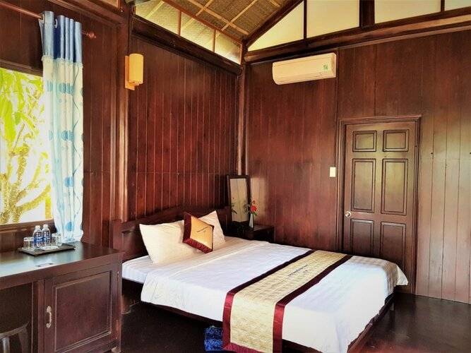 Hung Vuong Resort
