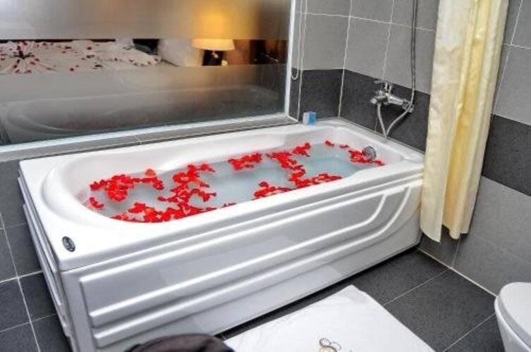 Begonia Nha Trang Hotel