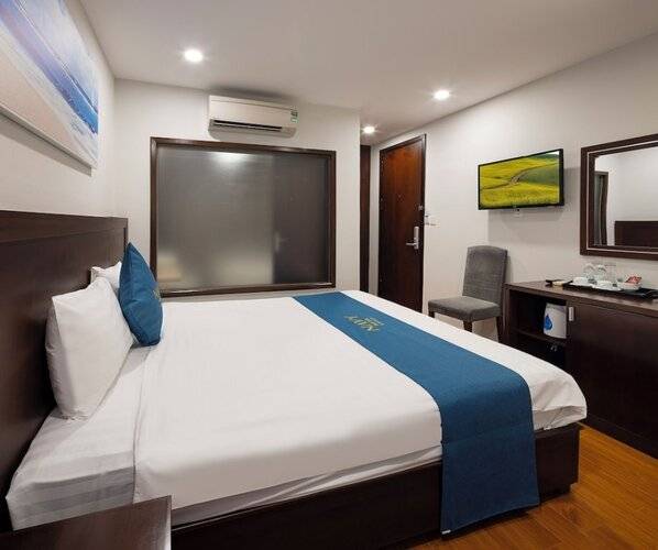 Navy Nha Trang Hotel