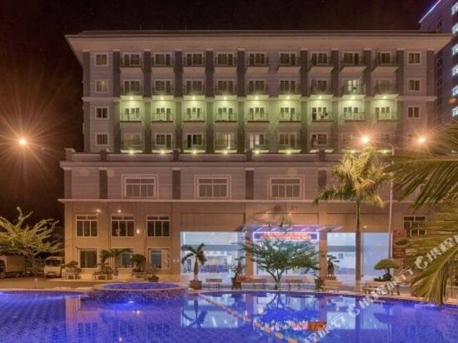 Sky Nha Trang Hotel